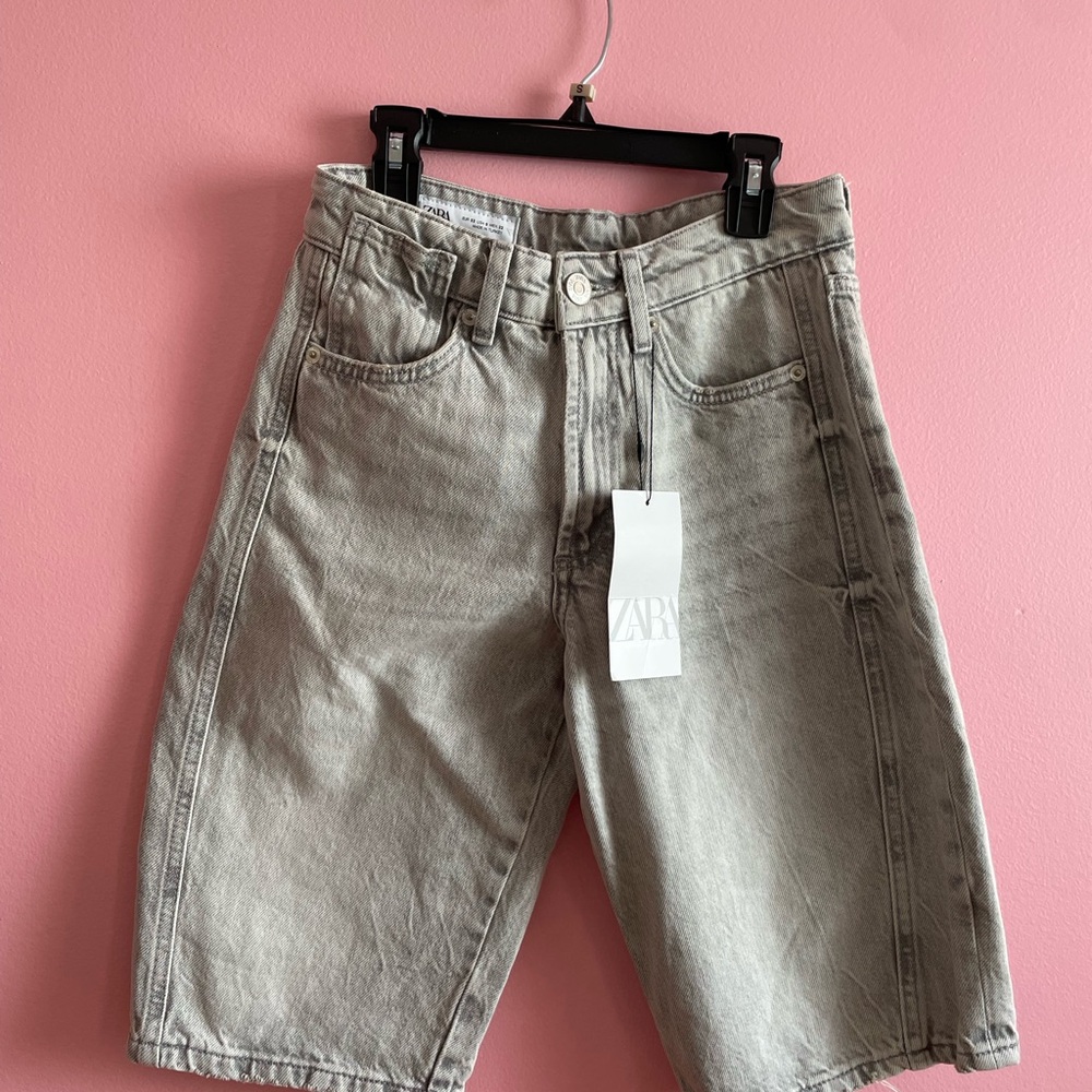Zara women  Light Gray Jean Shorts